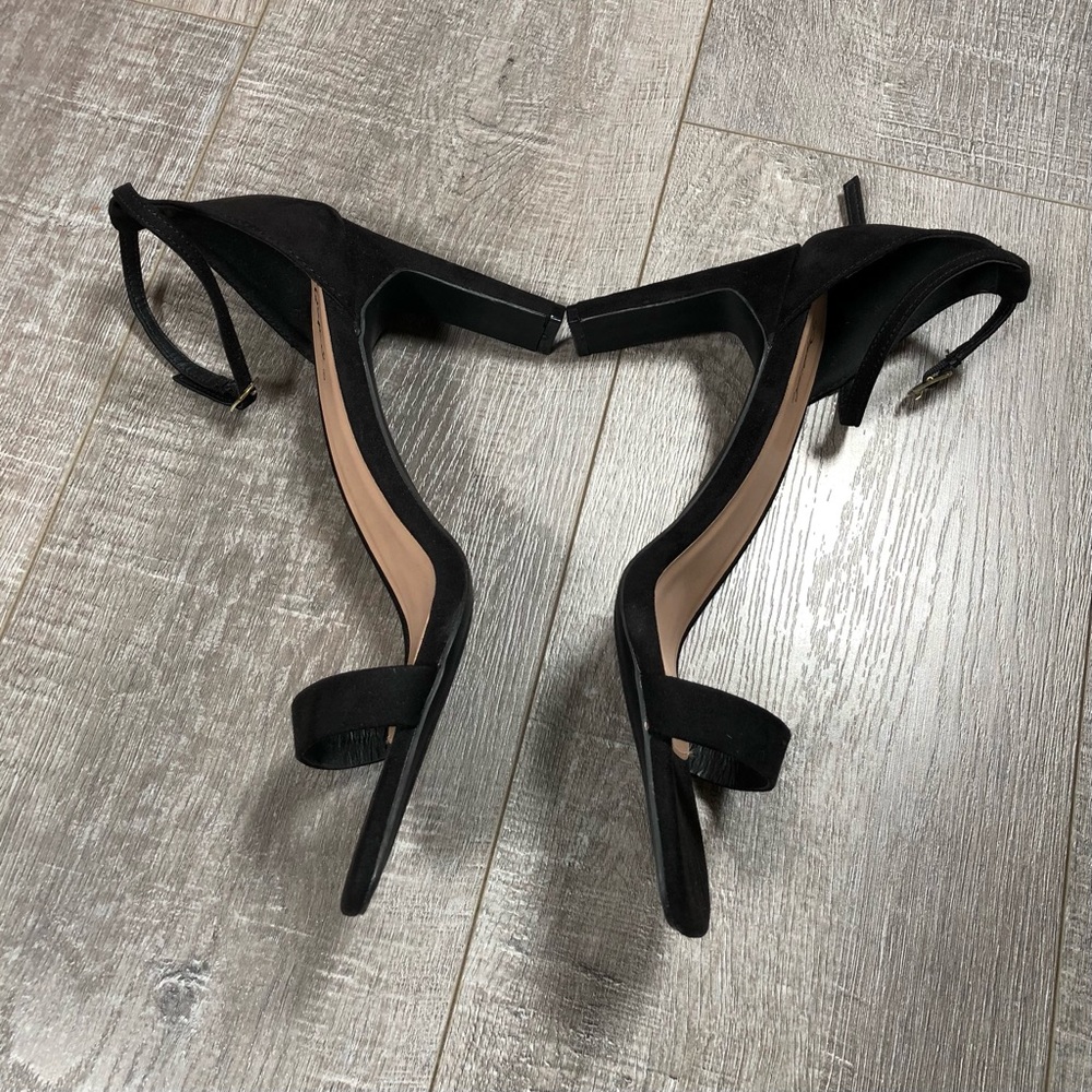 Qupid Women’s Heels Size 10 Color Black - Picture 5 of 8